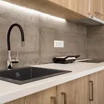 Apartment Evylio Stone