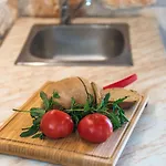Evylio Stone Apartman Lithakiá